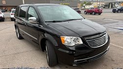 2014 Chrysler Town and Country Touring-L