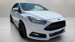 2018 Ford Focus ST