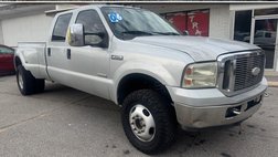 2006 Ford Super Duty F-350 Crew Cab 172