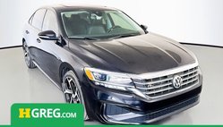 2020 Volkswagen Passat R-Line