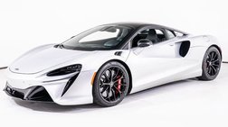 2023 McLaren Artura Base