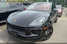 2023 Porsche Macan S