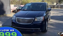 2015 Chrysler Town and Country Touring-L