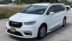 2022 Chrysler Pacifica Touring