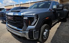2026 GMC Sierra 3500HD Pro