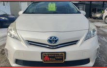 2014 Toyota Prius v Three
