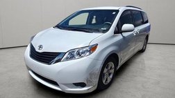 2013 Toyota Sienna LE 7-Passenger