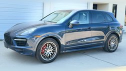 2013 Porsche Cayenne GTS