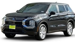 2026 Mitsubishi Outlander ES