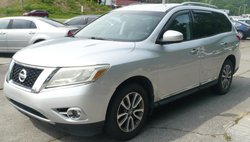 2013 Nissan Pathfinder SV