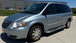 2005 Chrysler Town and Country Touring