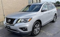 2017 Nissan Pathfinder SL