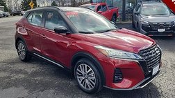 2023 Nissan Kicks SR