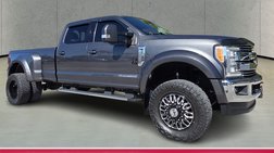 2017 Ford F-450 Super Duty Lariat