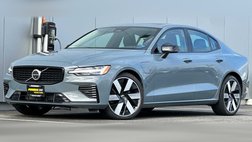 2023 Volvo S60 Recharge T8 Plus Dark Theme
