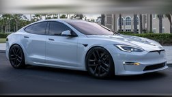 2023 Tesla Model S Plaid