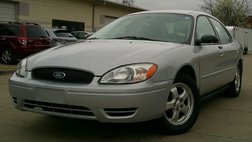 2004 Ford Taurus SE
