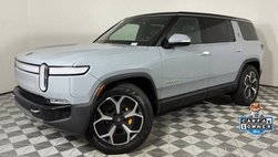 2024 Rivian R1S Adventure