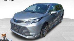 2021 Toyota Sienna XLE