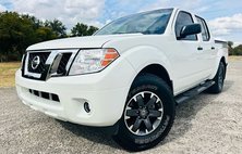 2019 Nissan Frontier Desert Runner