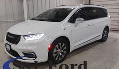 2022 Chrysler Pacifica Hybrid Pinnacle