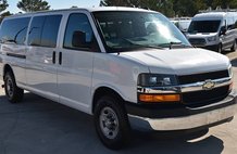 2017 Chevrolet Express LT 3500