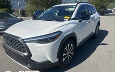 2025 Toyota Corolla Cross XLE