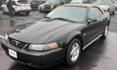 2004 Ford Mustang Deluxe