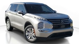 2026 Mitsubishi Outlander ES