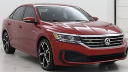 2022 Volkswagen Passat R-Line