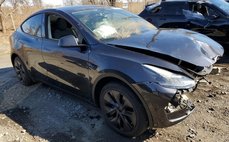 2025 Tesla Model Y Long Range