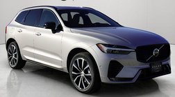 2025 Volvo XC60 B5 Plus Dark Theme