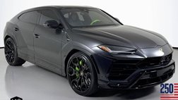 2022 Lamborghini Urus Base