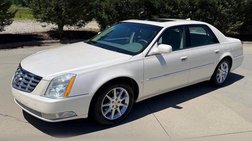 2010 Cadillac DTS Luxury Collection