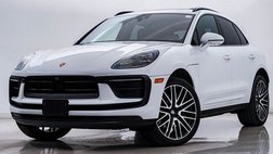 2025 Porsche Macan T