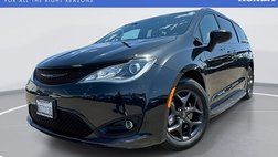 2020 Chrysler Pacifica Touring L Plus