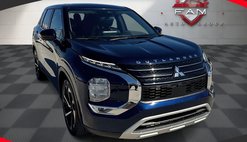 2022 Mitsubishi Outlander SE