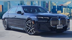 2025 BMW 7 Series 740i