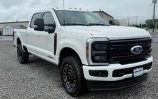 2025 Ford Super Duty F-350 Platinum