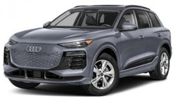 2025 Audi Q6 e-tron quattro Premium Plus