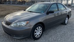 2005 Toyota Camry LE