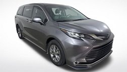 2023 Toyota Sienna XLE