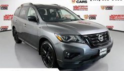 2018 Nissan Pathfinder SL