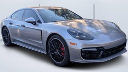 2019 Porsche Panamera GTS