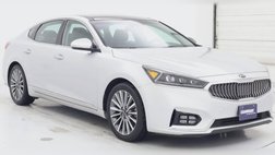 2017 Kia Cadenza Technology
