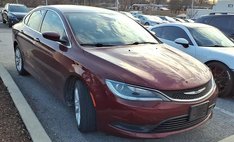 2017 Chrysler 200 LX