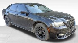 2023 Chrysler 300 Touring L
