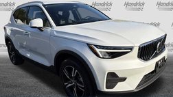 2025 Volvo XC40 B5 Core Bright Theme