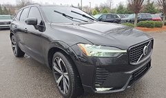 2022 Volvo XC60 B6 R-Design