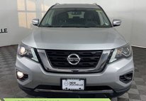 2017 Nissan Pathfinder SV